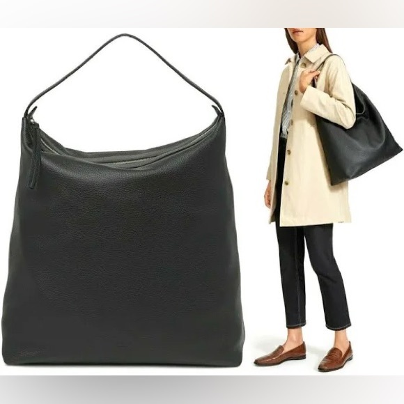 Everlane Handbags - Everlane The Boss Bag in Black